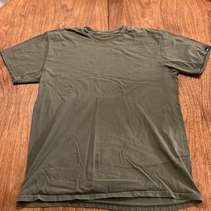 Quiksilver Large snowboard t shirt